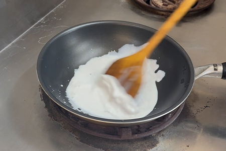 ココナッツミルク混ぜる