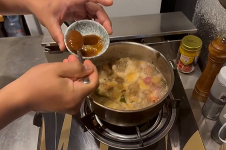 チリソース追加